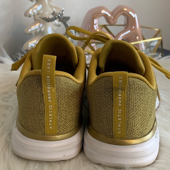 APL ATHLETIC PROPULSION LABS SNEAKERS - Picture 4 of 10